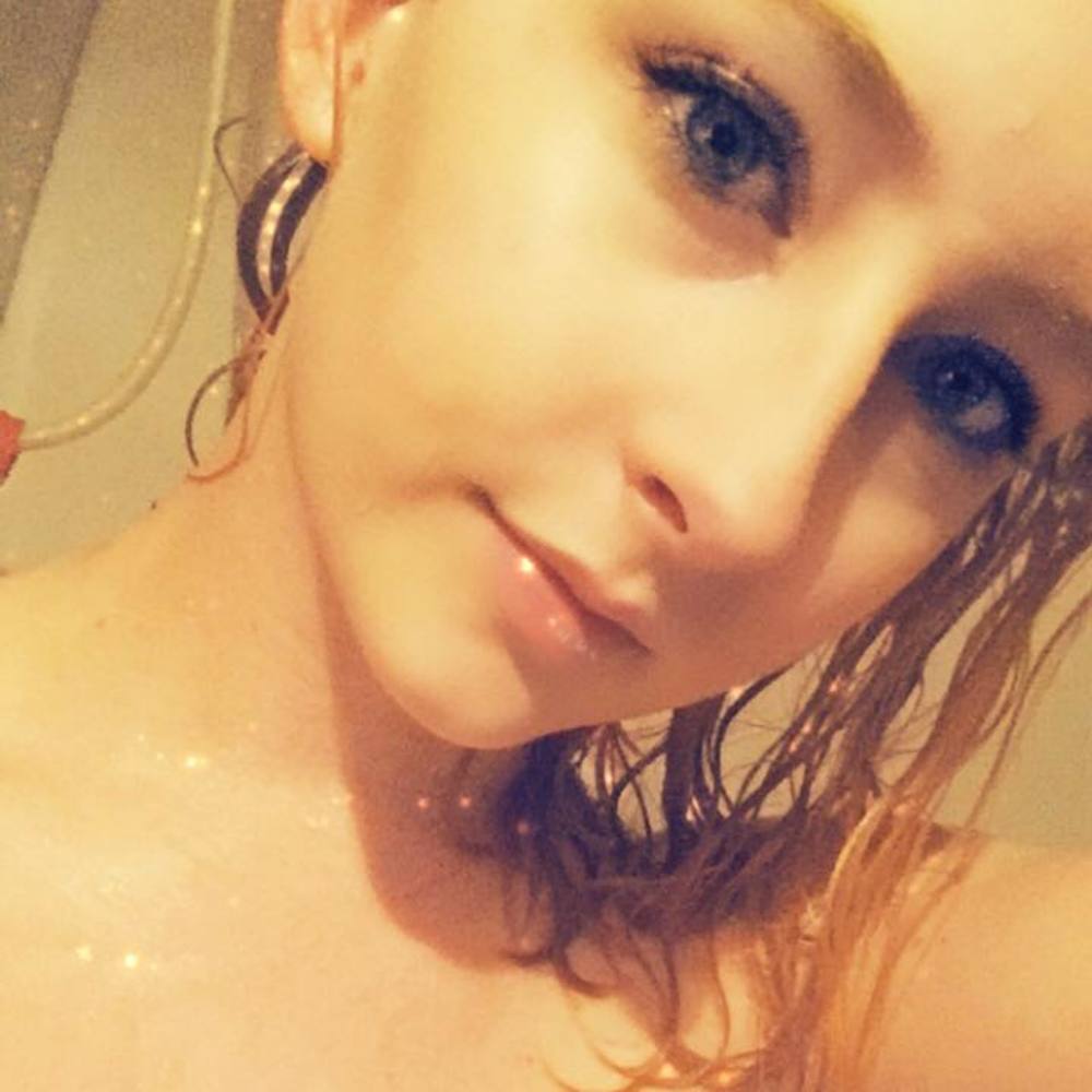 Meet your Posher, Tori